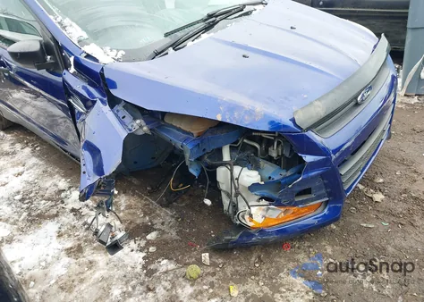 2015 Ford Escape S из США, поврежденный, VIN 1FMCU0F75FUC02710